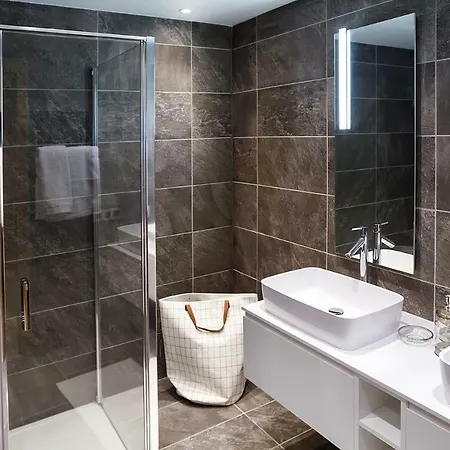 - Luxury - Ae302
